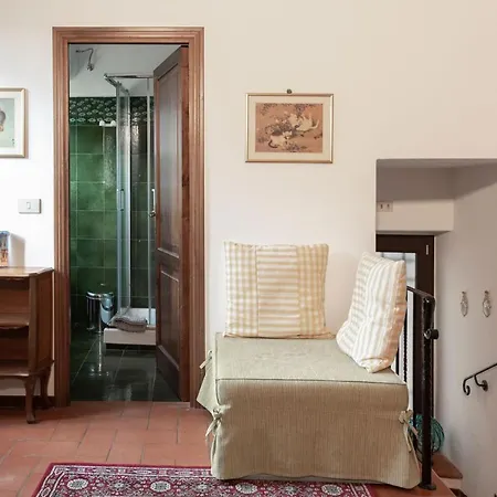 House In With Sensational Views Of Surrounding Countryside Todi