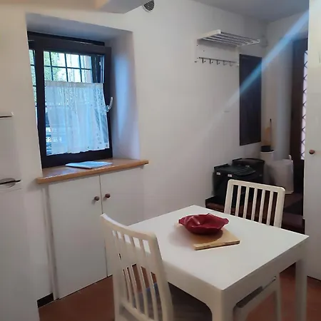 Nyaraló Cute House In Central Todi With Sensational Views